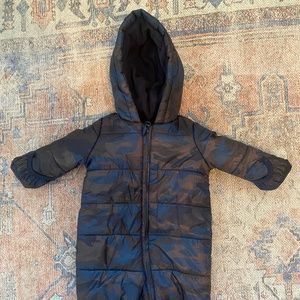 Joe Fresh baby bunting snowsuit